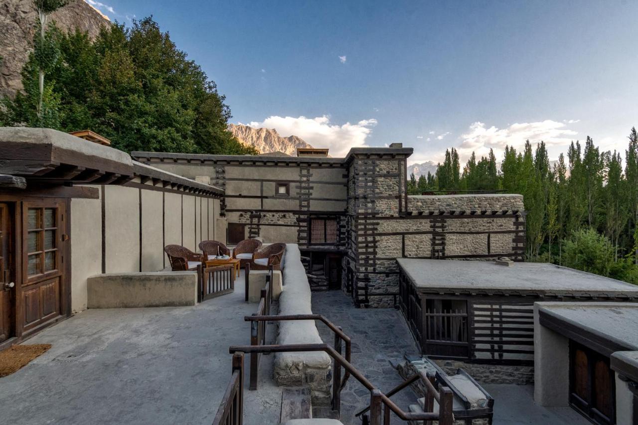 Serena Shigar Fort Hotel Екстериор снимка