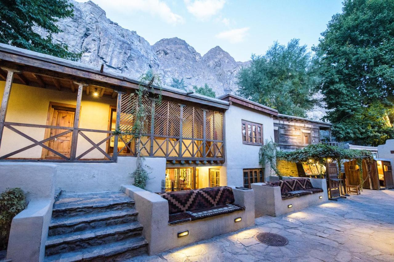 Serena Shigar Fort Hotel Екстериор снимка